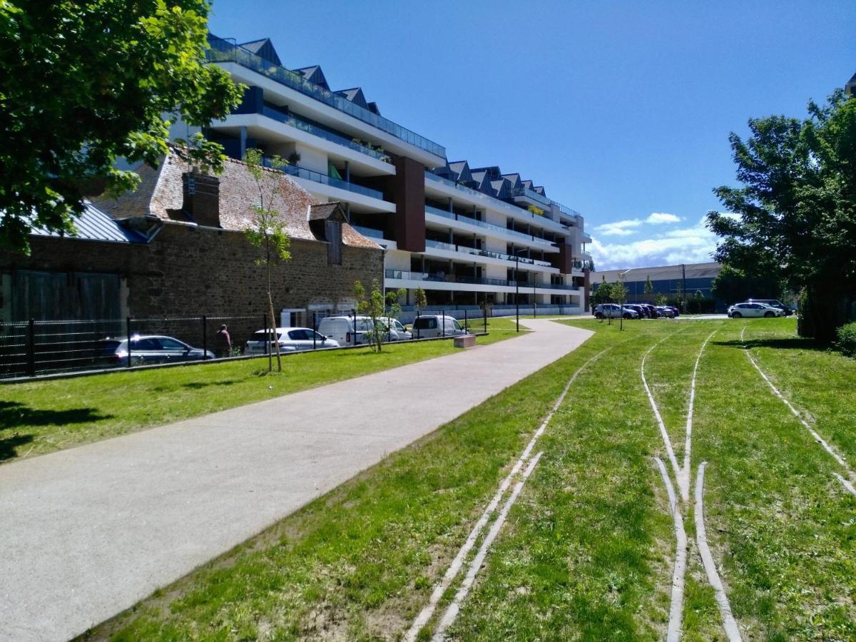 Les Terrasses Apartment Сен Мало Екстериор снимка